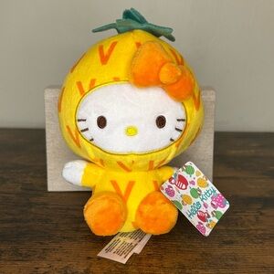 Hello Kitty - Pineapple Plush
